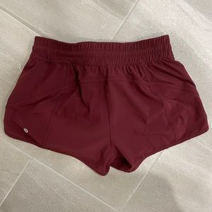 Lululemon Tracker Short 4”